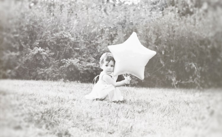 Avery black and white